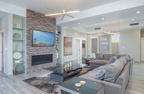 La Choya House | Casa de Sonrisa - Splendid Laguna Shores Home
