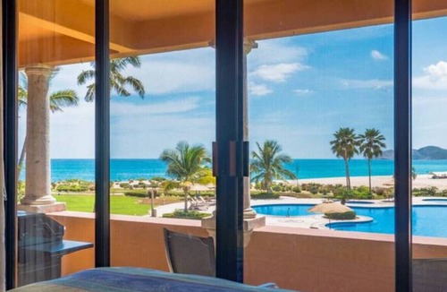San Jose del Cabo Condo | Casa del Mar Beachfront Great Views Beautiful Spot
