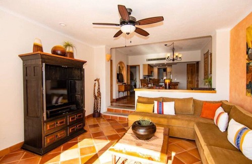 San Jose del Cabo Condo | Casa Del Mar Caracol 2BR Beachfront Condo