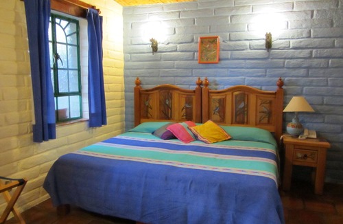 Guadalajara Bed & Breakfast | Casa del Retoño