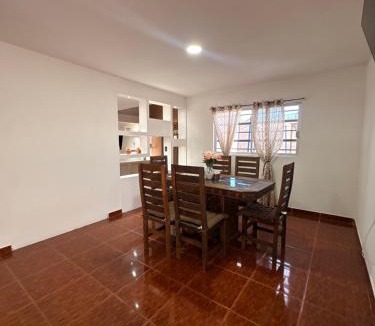 Soledad de Graciano Sanchez House | Casa ejecutiva para 10 personas