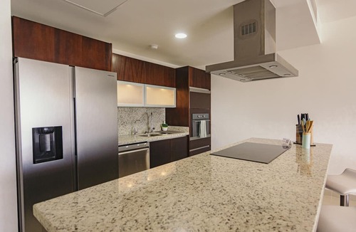 Puerto Juarez Condo | Casa el Encanto Ocean View Penthouse 532 S NEW ! by RedAwning