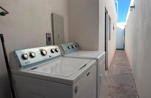 Torreon House | Casa Equipada en Fracc Privado Viñedos a 10 min Aeropuerto