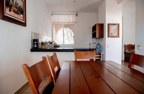 Zihuatanejo House | Casa GARAL: Playa Blanca