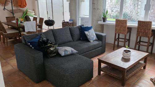 Xochitepec House | Casa Golondrina