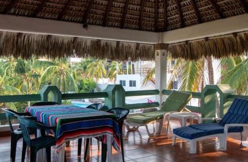 Santa Maria House | Casa Guadalupe - big beach oasis!
