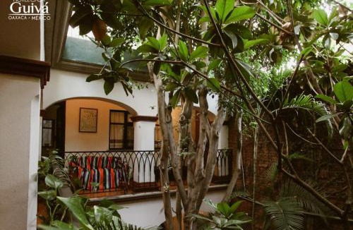 Centro House | CASA GUIVÁ
