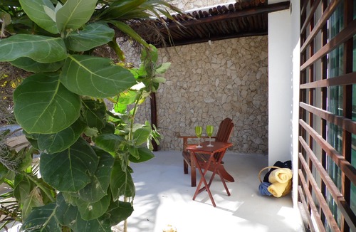 Chelem Villa | Casa Huul Kiin, with beautiful Mayan pool and palapa!