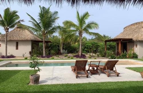 Barra de Colotepec Villa | Casa Jamaica Beach House