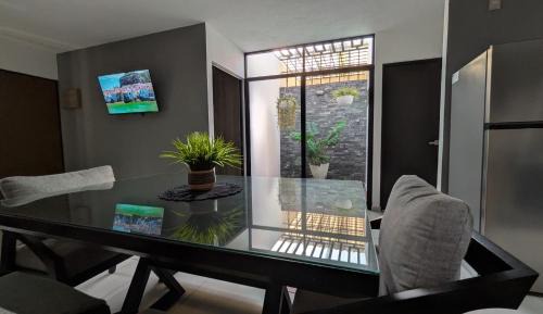 Ciudad Guzman House | Casa Los Tules No 10
