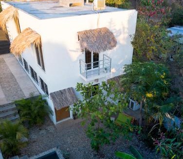 Barra de Colotepec Hotel | Casa MAHAL
