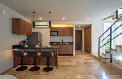 Villa Juarez House | Casa Marea - 2BR - Tropical Vibes & Palm Breeze Oasis