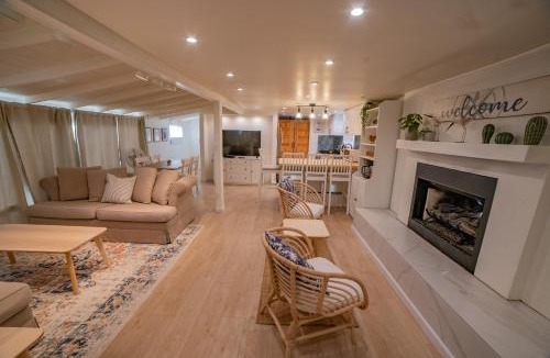 Ensenada House | CASA MARIA - BEACHFRONT COTTAGE ON THE SAND