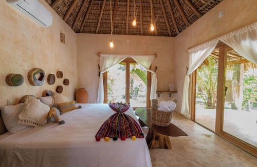 Barra de Colotepec Hotel | Casa Mariposa Oaxaca
