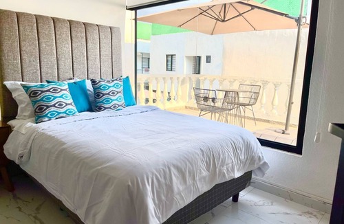El Chiflon House | Casa Mayor