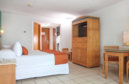 Colonia Centro Hotel | Casa Mexicana Cozumel
