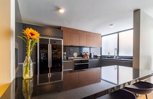 Roma Sur House | Casa Mezcal, Stylish 8-guest stay in Roma Sur
