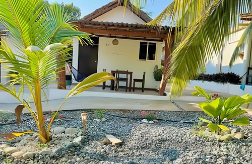 Saladita House | Casa Luna Playa la saladita surf
