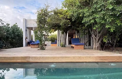 Puerto Escondido House | Casa O - Architectural Escape by the Ocean - Read Description
