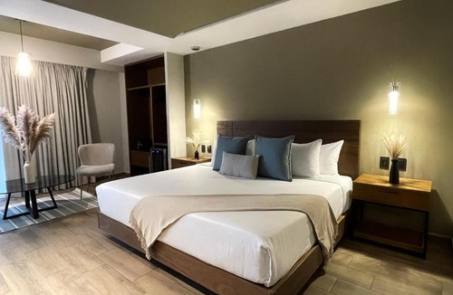 Cuauhtemoc Hotel | Casa Olea