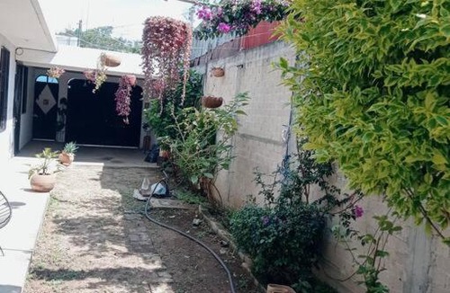 Oaxaca House | Casa rústica con cochera privada