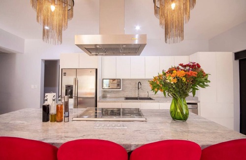 Cabo Bello House | Casa Reyes Spacious 6BR in a Gated, Community, Heated Pool Hot Tub & Ocean-View.