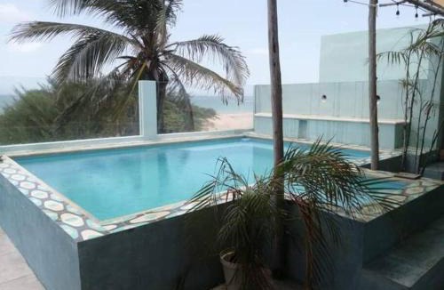 Puerto Yucalpeten House | Casa Rosa 2 bedroom beach fronted home with private pool