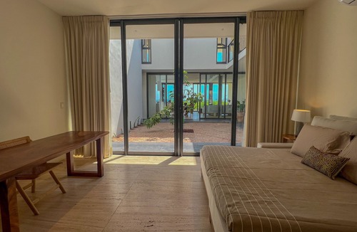 La Manzanilla House | Casa Tamarindo. Nueva, con alberca, a 2 cuadras de la playa. La Manzanilla, Jal.