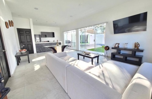 Tequesquitengo House | Casa Teques A/C and Caldera