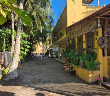 El Cuyo Apartment | Casa Tio 1,quiet ground floor apartment