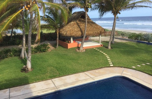 Barra de Colotepec Villa | Casa Tres Azules-Amazing Puerto Escondido Beach Front Villa
