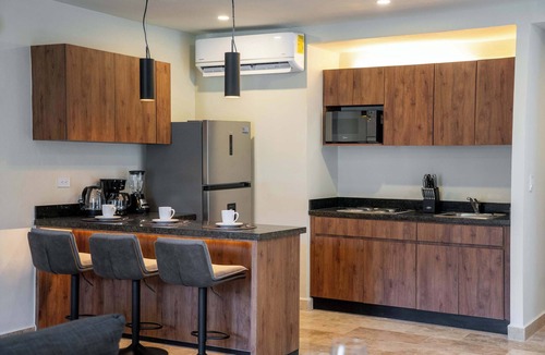 Villa Juarez House | Casa Vela - 2BR - Where Waves Meet Relaxation