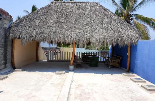 Cuyutlan House | casa viajeros