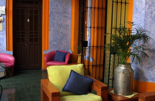 Americana Hostel | Casa VilaSanta - Hostel