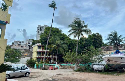 Las Playas Hotel | Casa Walton