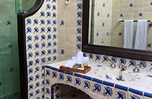 Ajijic Hotel | Casa Yollotzin