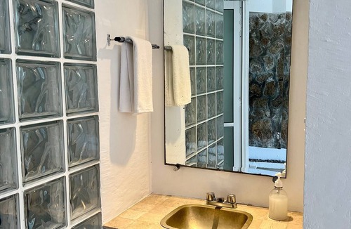 Las Playas Hotel | Casas del Acantilado