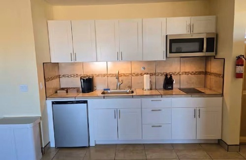 El Dorado Ranch Apartment | Casita Sol en el Dorado Rach para parejas/Starlink Wifi/Spa