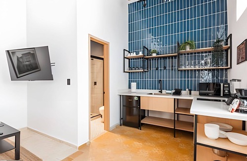 Puebla Historic Center Apartment | Casona 212|Apt in Prime Downtown Location+ Parking