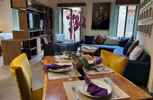 Santeagueda Apartment | Castello di Carlo – Carlo VI Loft