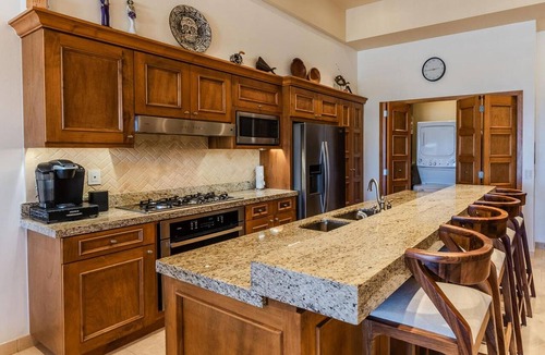 Cabo San Lucas Condo | CCV Quivira-2BRPenthouse w/Rooftop Patio, Ocean Views, Golf - FREE GOLF CART!