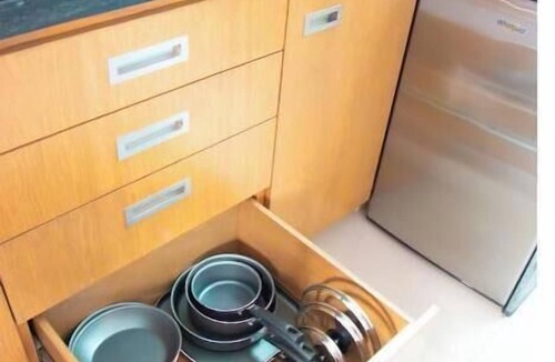 Arandas Apartment | Cedar. Hotel room. New and centrally located.