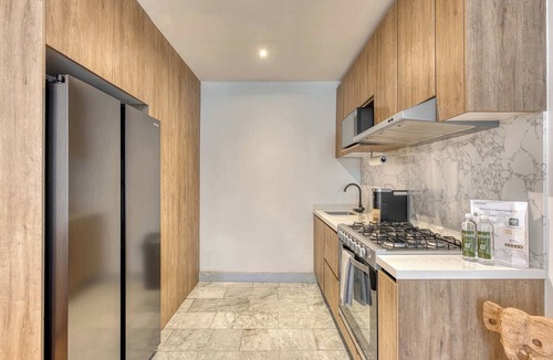 Colonia Roma Apartment | Celebrate Soccer Games 2026 - Style - Gym - Cinema