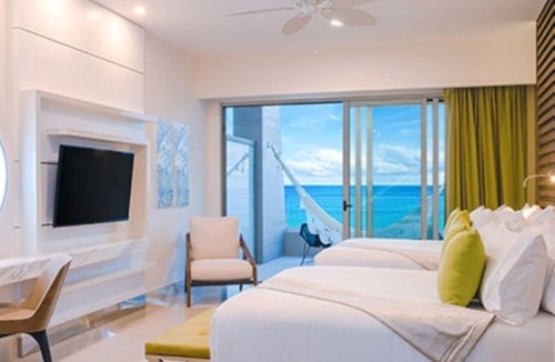 Playa Mujeres Resort | Celebrate the Holidays at Garza Blanca Cancun: Luxury at the Best Beach Resort