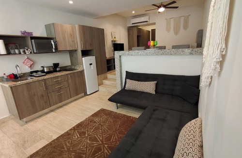 Centro Apartment | Central condo: Pool, Gym + Garage. Near 5th&beach