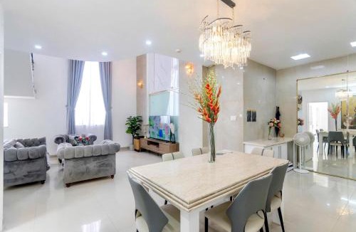Bach Dang Riverside Apartment | Central Garden Apartment District 1