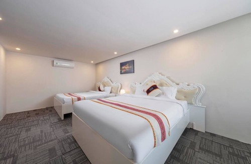Sa Pa Hostel | Central Sapa Serenity Homestay