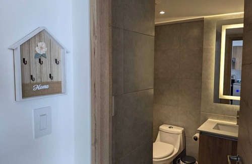 Zona 9 Apartment | Centrally located apartment with 2 bedrooms, 2 bathrooms in a central area of the city.