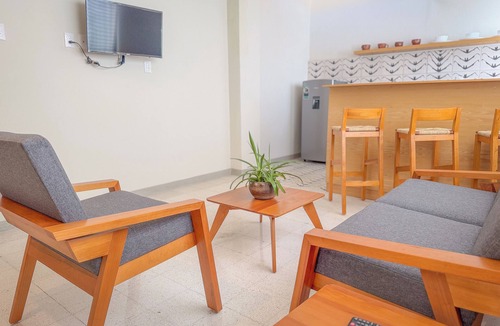 Jalatlaco Apartment | Centrally located loft, 2 bedrooms, close to everything!