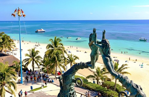 Luis Donaldo Colosio Apartment | Centro Mornings, King & 2BR Suites, Sleeps 2-8, Kitchen WiFi AC, Beach, 5th Ave, ADO & Ferry 4 Min